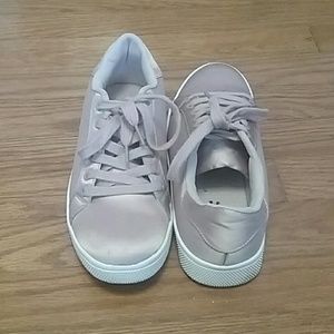 Light Dusted Pink converse